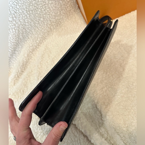 Louis Vuitton bag - Picture 4 of 11